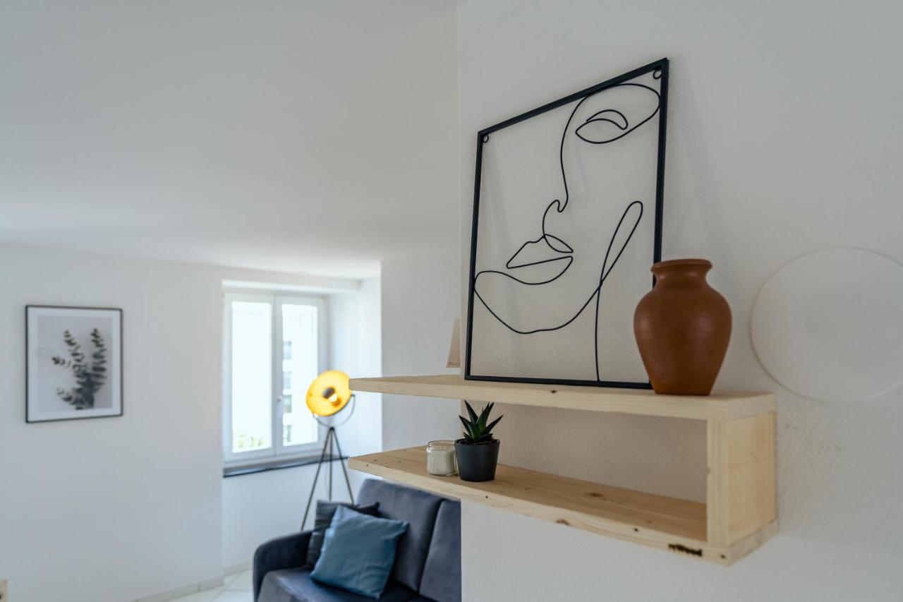 Apartment In The City Center With Free Parking 比尔 外观 照片