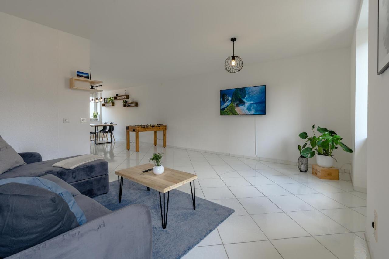 Apartment In The City Center With Free Parking 比尔 外观 照片