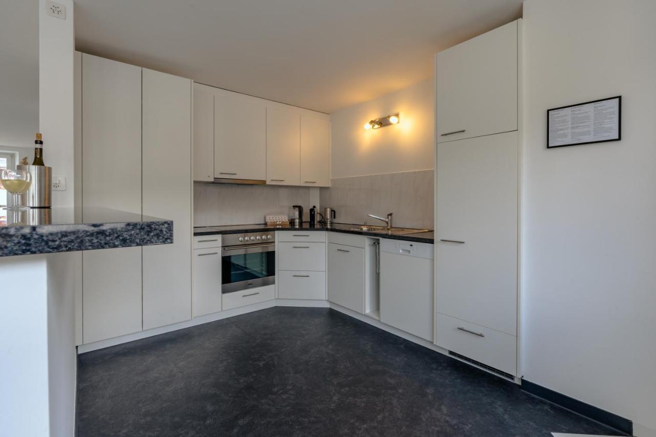Apartment In The City Center With Free Parking 比尔 外观 照片