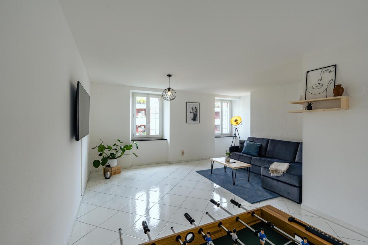 Apartment In The City Center With Free Parking 比尔 外观 照片